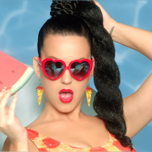 Heart Shape Sunglasses Red Frame Gold Black Lens Festival Spring Summer Love NEW - Picture 7 of 7